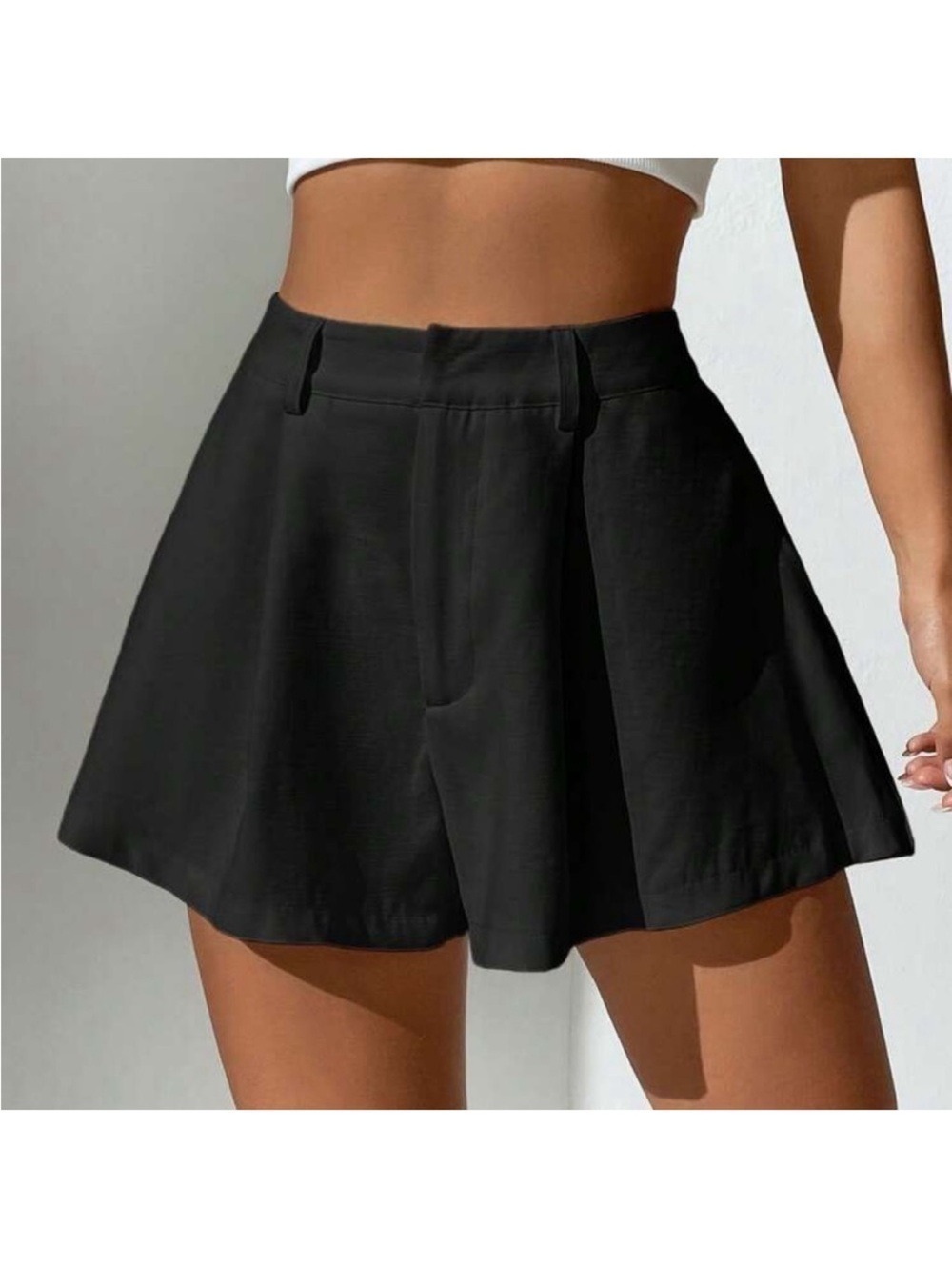 Shein Women's Black Pleated Detail Flowy Wide Leg Shorts Size Large